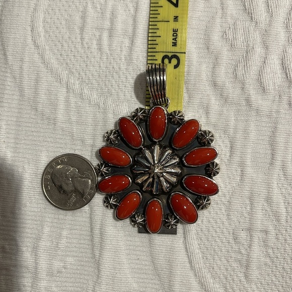 *Price Firm* Navajo Allison (Snowhawk) Lee Sterling and Coral Pendant - Picture 6 of 7